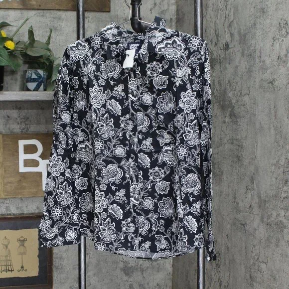 short sleeve dress shirt tucked in Men's Big & Tall Westport No-Tuck Short Sleeve Button-Down Collar Stretch Performance Medallion Print Sport Shirt Cobalt / 3XMT